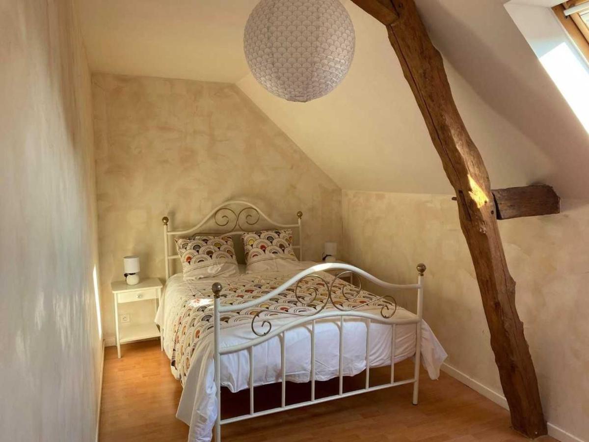 Maison De Village Avec Jardin, Parc Prive Et Box Fibre, Animaux Bienvenus, A 15 Min Du Mans - Fr-1-410-333 Mezieres-sous-Lavardin Exterior foto